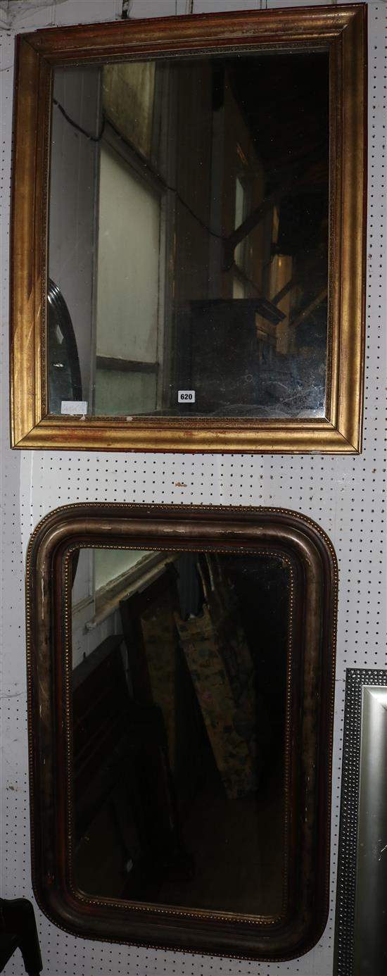 2 gilded mirrors